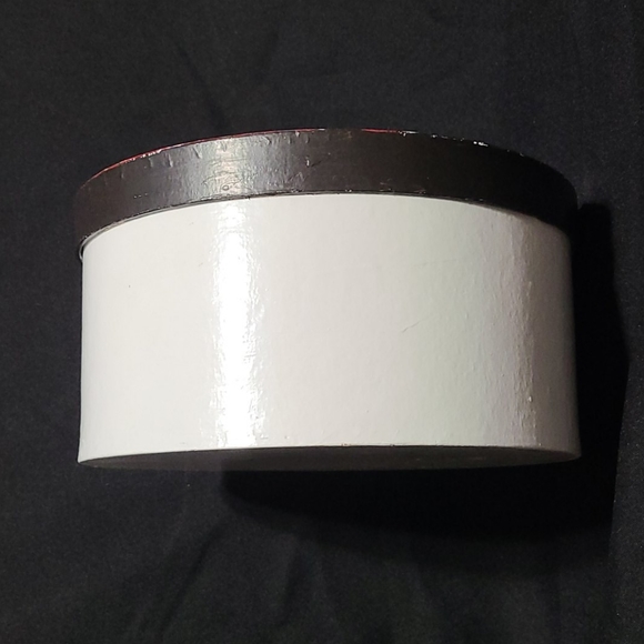 VTG Retro Storage Box - Picture 5 of 16